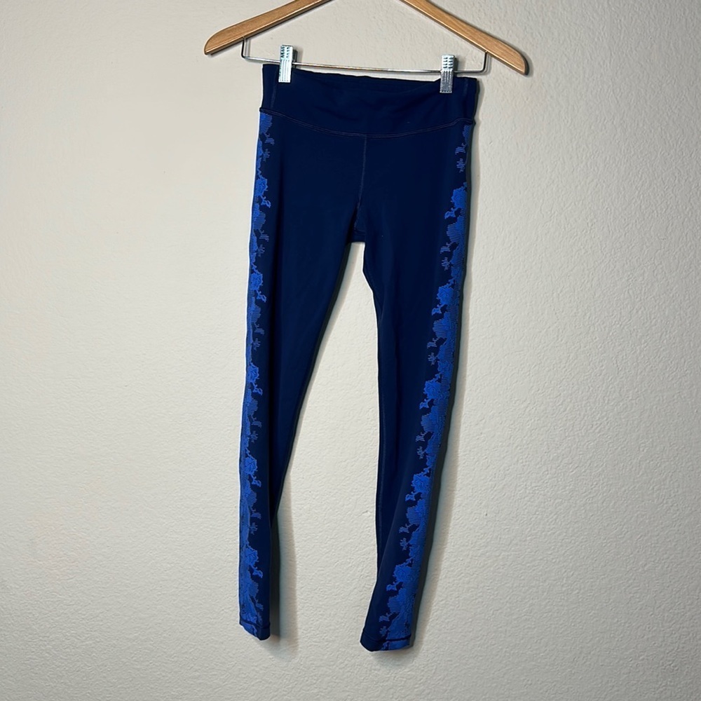 Athleta Girl Wish List Tight in Goodnight Nora / navy blue leggings with flowers